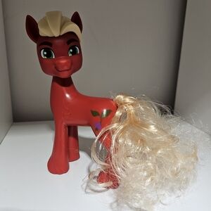 My Little Pony New Generation Shining Adventures Deputy sprout Figure